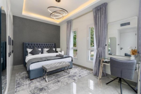 White Sage Brand New 3BR Villa with Garden and Two Balconies